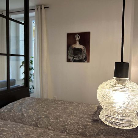 Bel Appartement Au Centre Du Vieux Joigny Exteriér fotografie