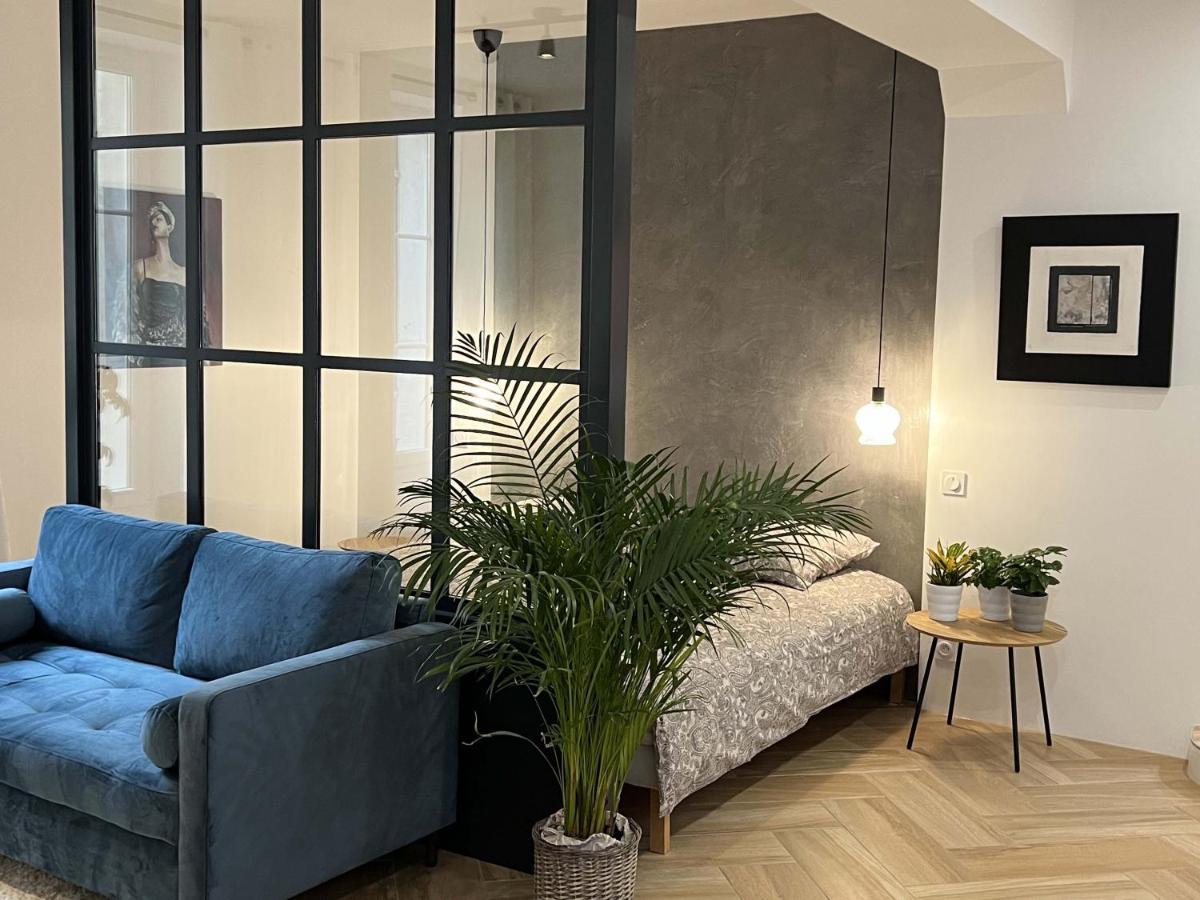 Bel Appartement Au Centre Du Vieux Joigny Exteriér fotografie